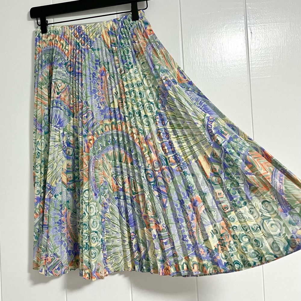 Vintage Accordion Midi Skirt - Picture 2 of 4